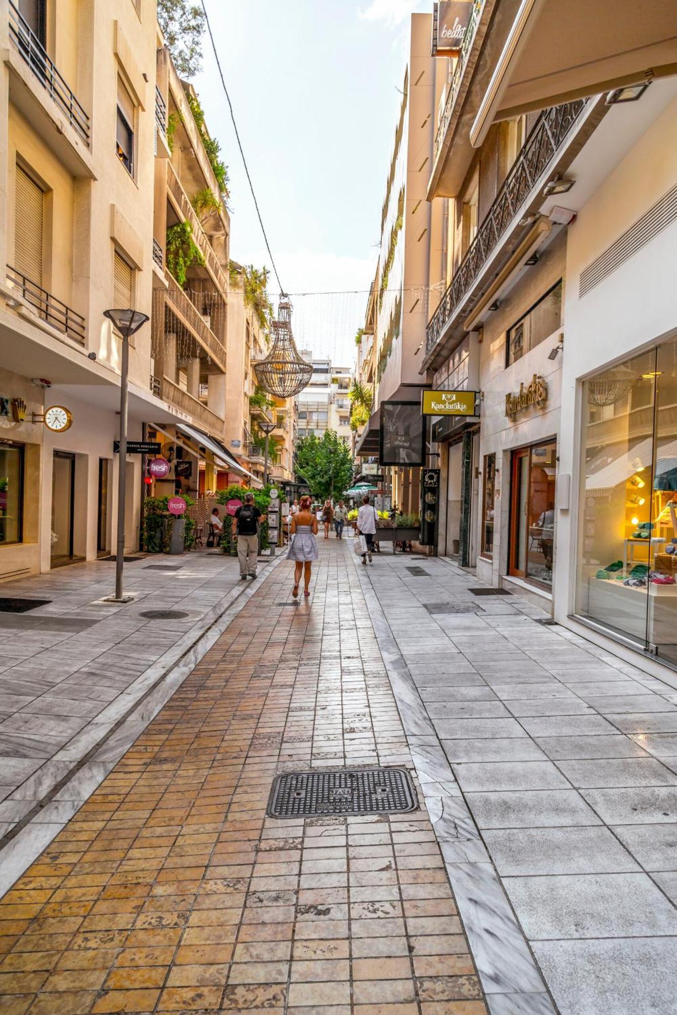 At Premium Syntagma Location - Experience 1
